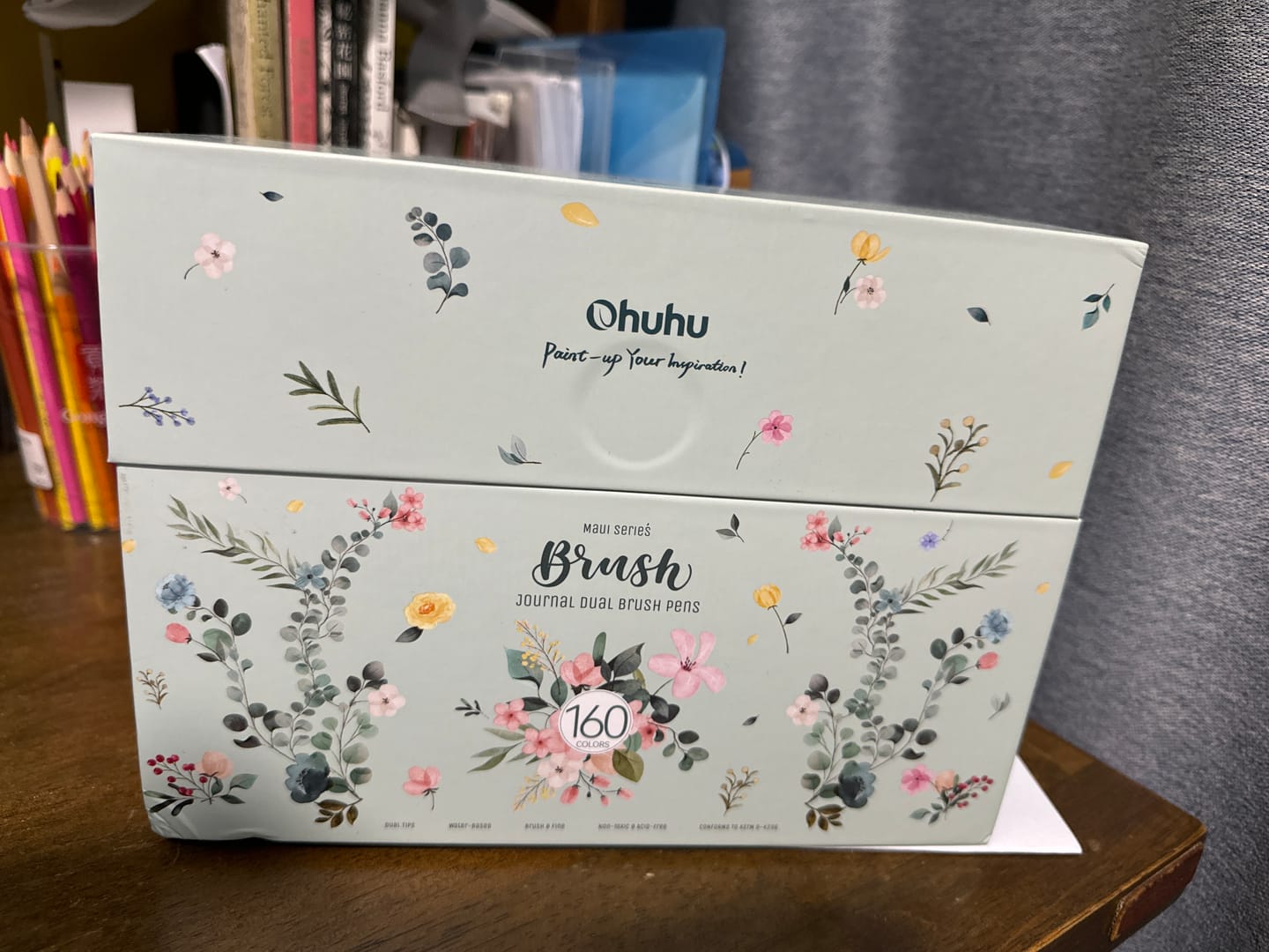 Customer photo review of Ohuhu Maui 160 Colors Dual Tips Water Based Art Markers, Brush & Fineliner
