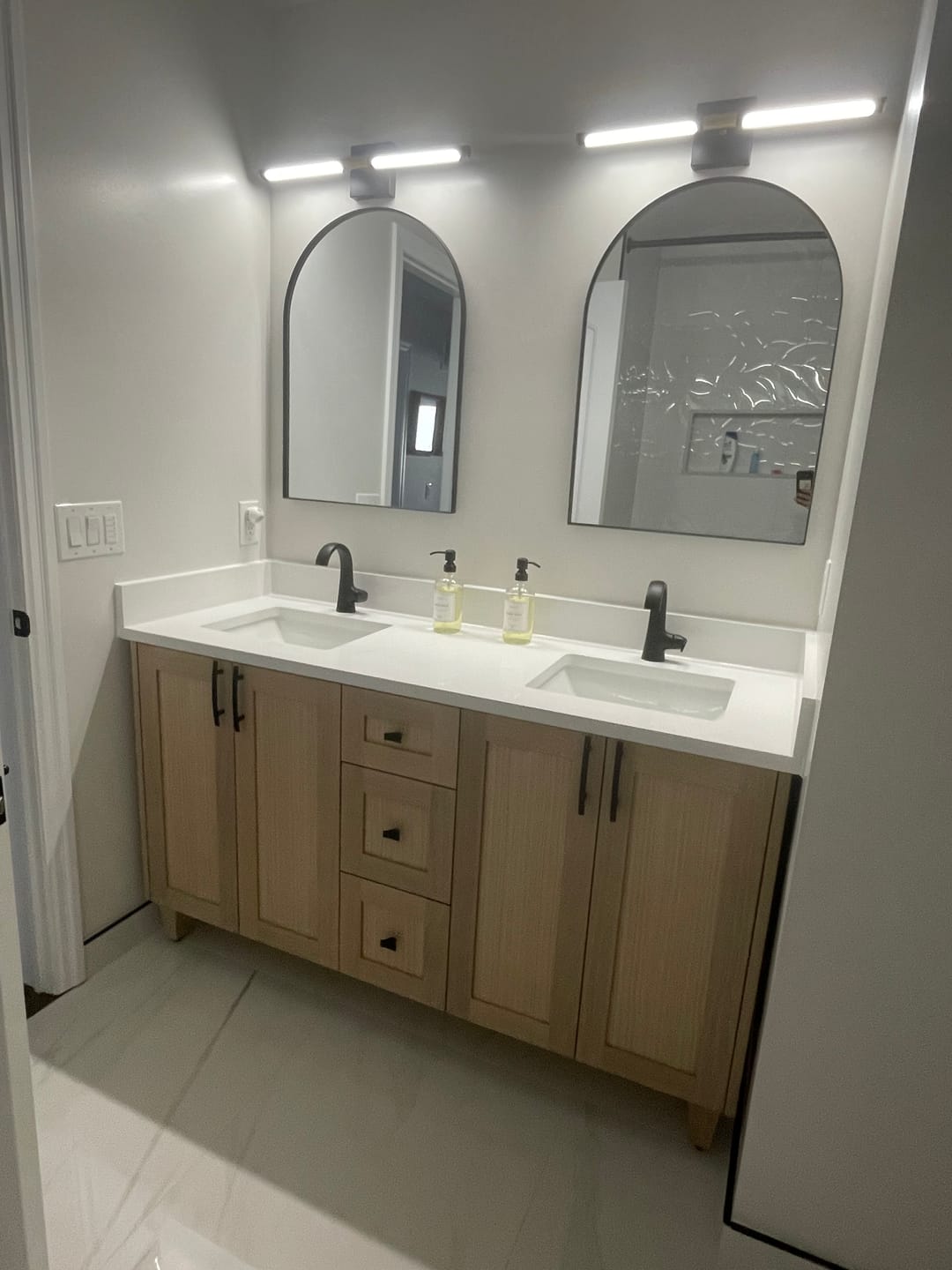 Customer photo review of Bridgeport 60" White Oak Bathroom Vanity, Double Sink