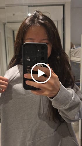 Customer video review of NCT Jaemin 1st Photo Exhibition - 2nd Narcissism Official MD Hoodie (B Ver)