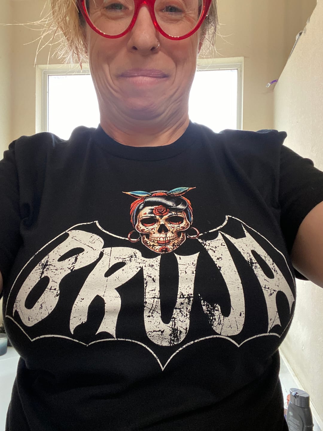 Customer photo review of Bruja Vintage Bat T-Shirt