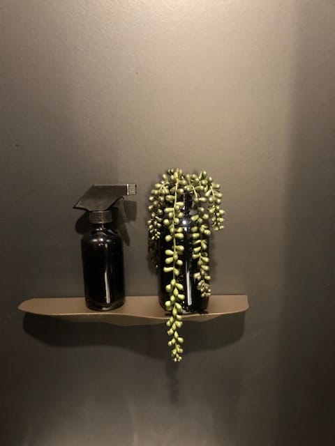 Customer photo review of FOLD Wavy Shelf 350 - Elements
