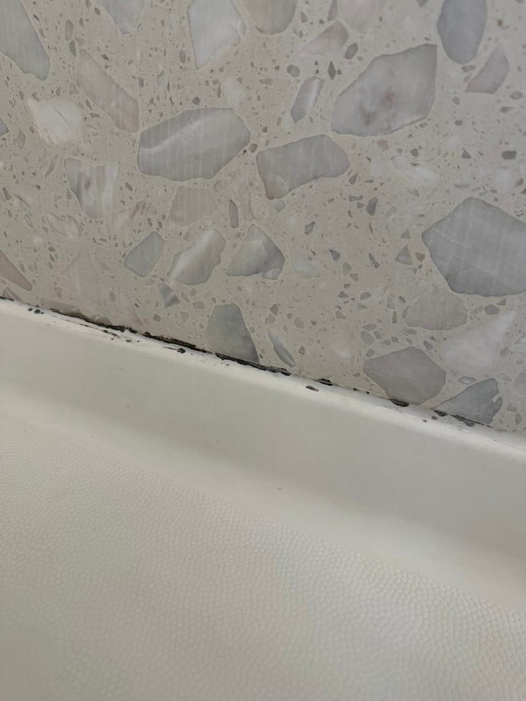Customer photo review of GLASSGUARD™ Miracle Mold Stain Cleaner Gel