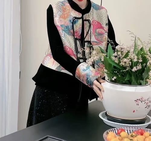 Customer photo review of Fine Black Stand Collar Embroidered Waistcoat Sleeveless