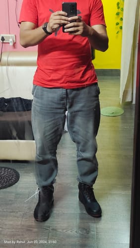 Customer photo review of SNKR | Stealth Edition (Grey)