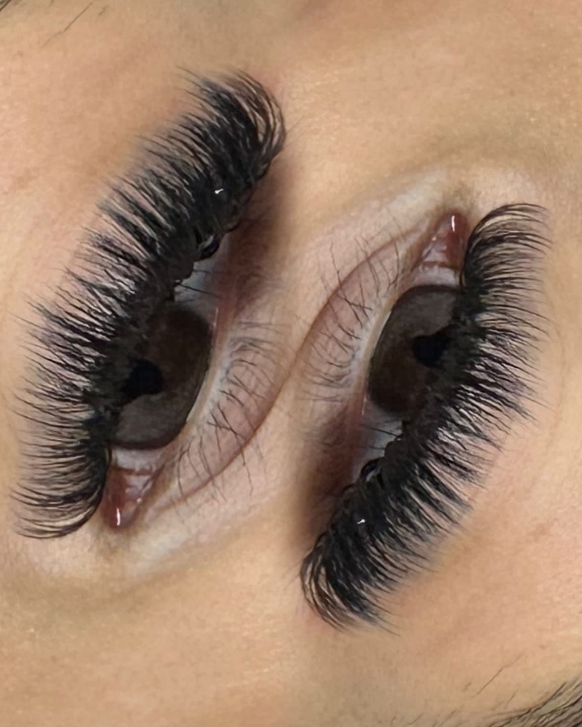 Customer photo review of Cashmere Volume Lash Extensions 0.03mm