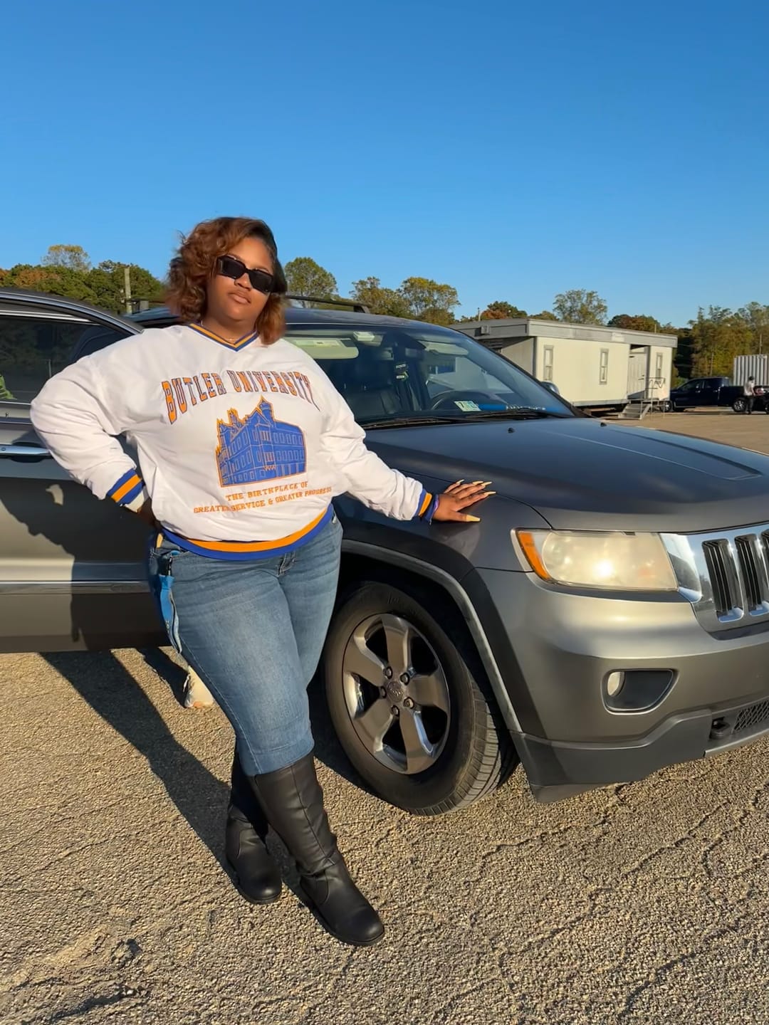 Customer photo review of Butler University Pullover - White/Gold