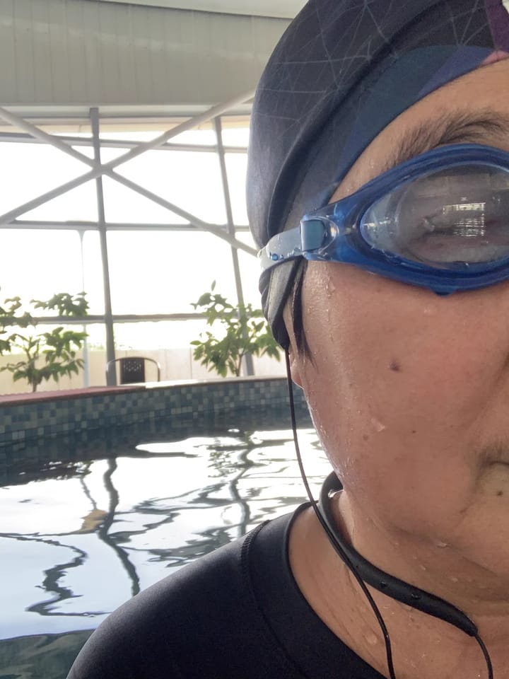 Customer photo review of Tayogo W18 Waterproof Swimming MP3 Player,Bluetooth 5.4 & 32GB Memory