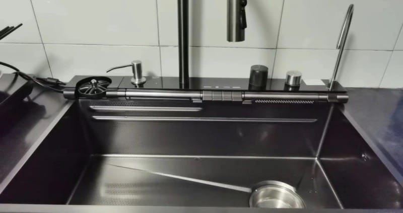 Customer photo review of Stainless steel waterfall kitchen sink, integrated faucet and multifunctional wash basin, factory high-end kitchen customization