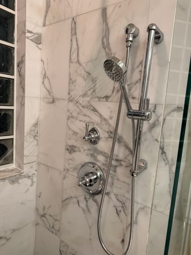 Customer photo review of 1-Spray Handheld Shower Head Set