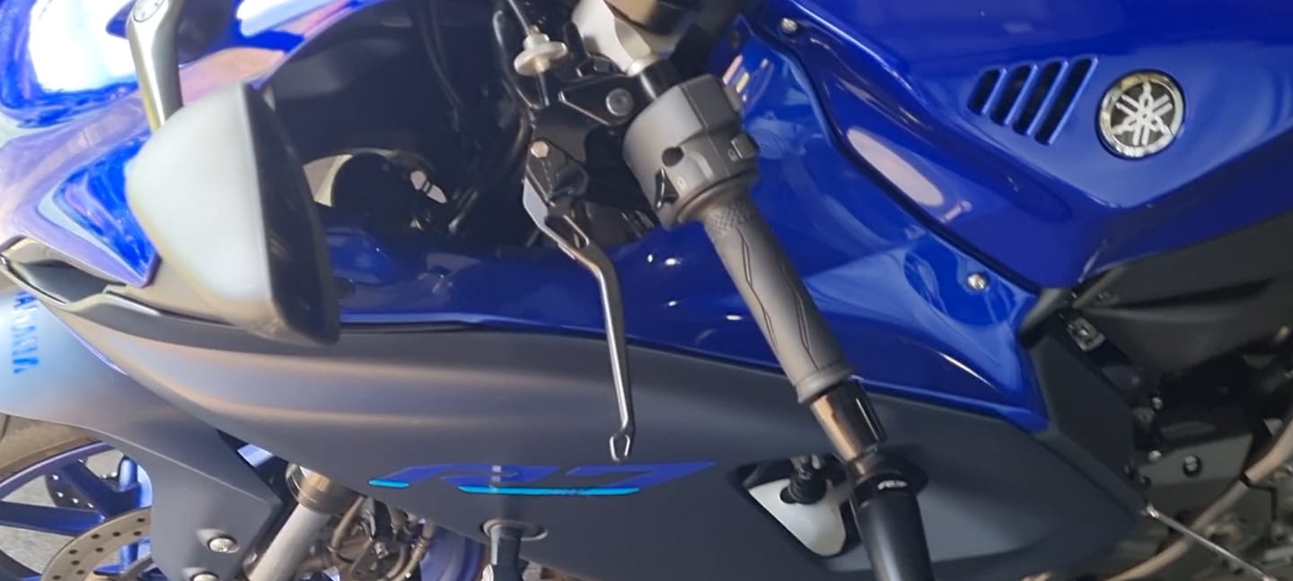 Customer photo review of EVOS Long Levers for Yamaha R7 / MT10
