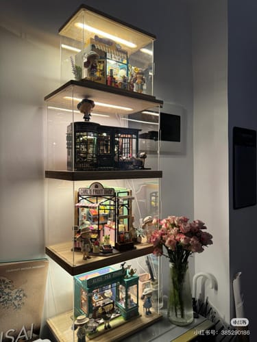 Customer photo review of Magic Wand Miniature Dollhouse Kit