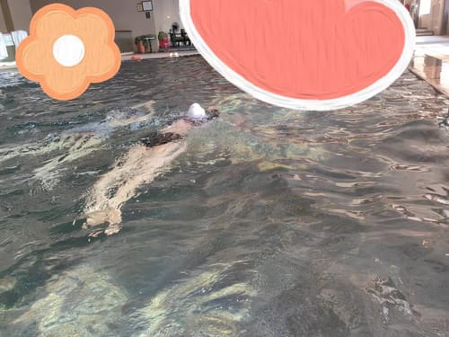 Customer photo review of Tayogo W16 Waterproof Swimming MP3 Player, FM radio, 8GB Memory, NO Bluetooth