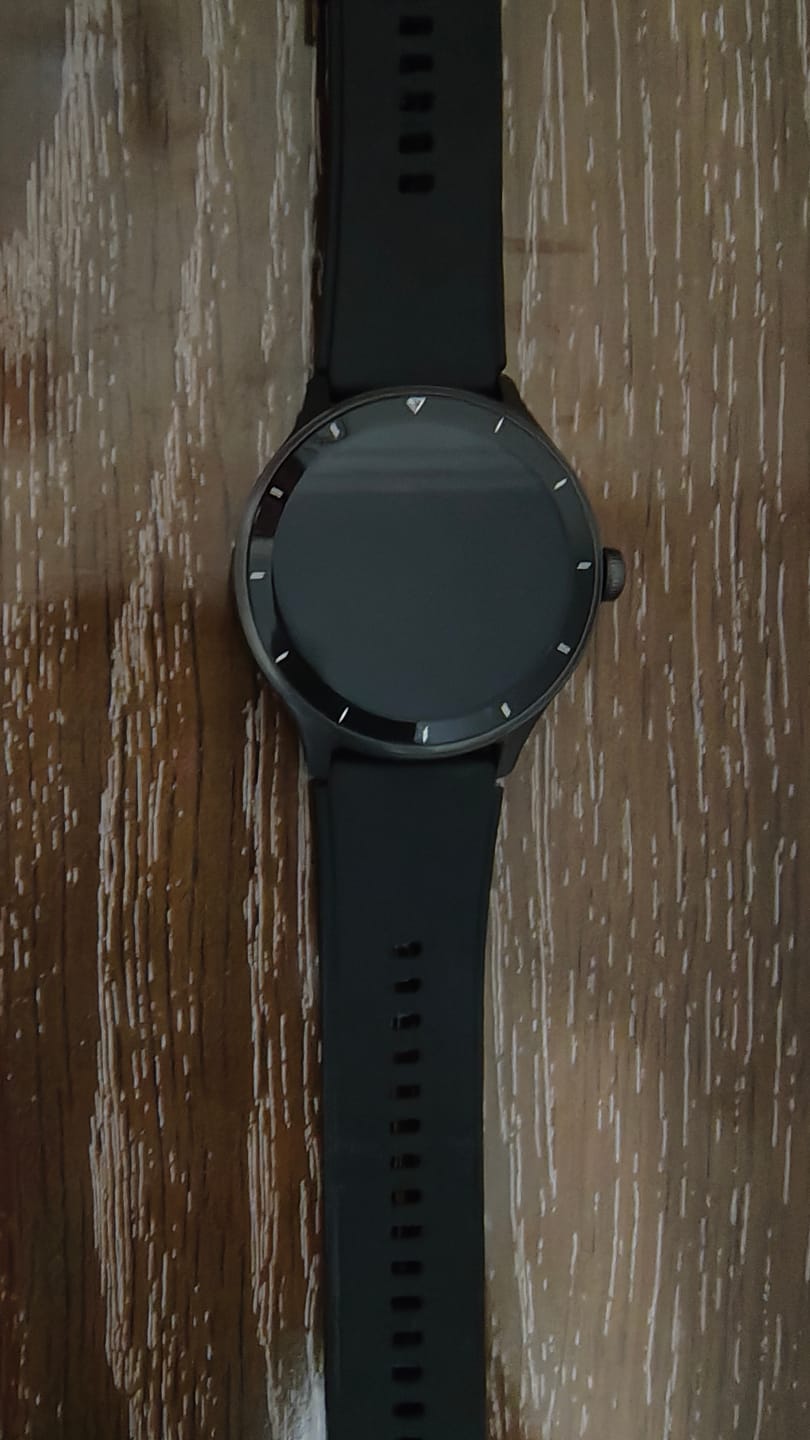 Customer photo review of SVESTON LEGEND SMARTWATCH