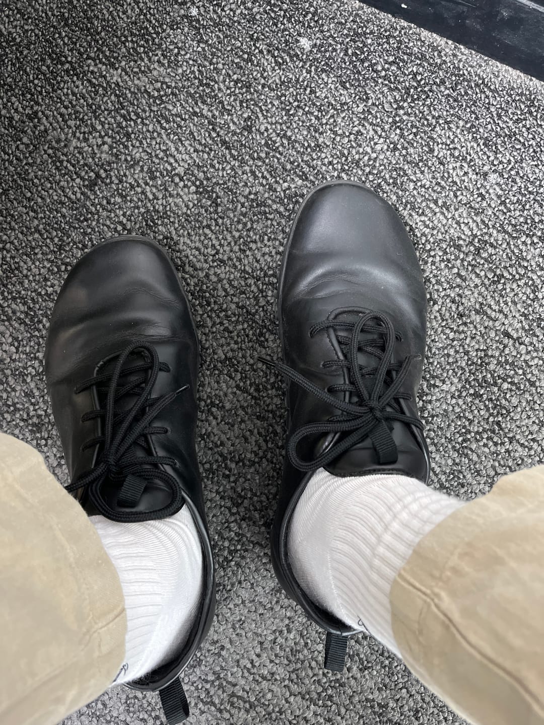Customer photo review of URBN Leder Klassisch (Black)