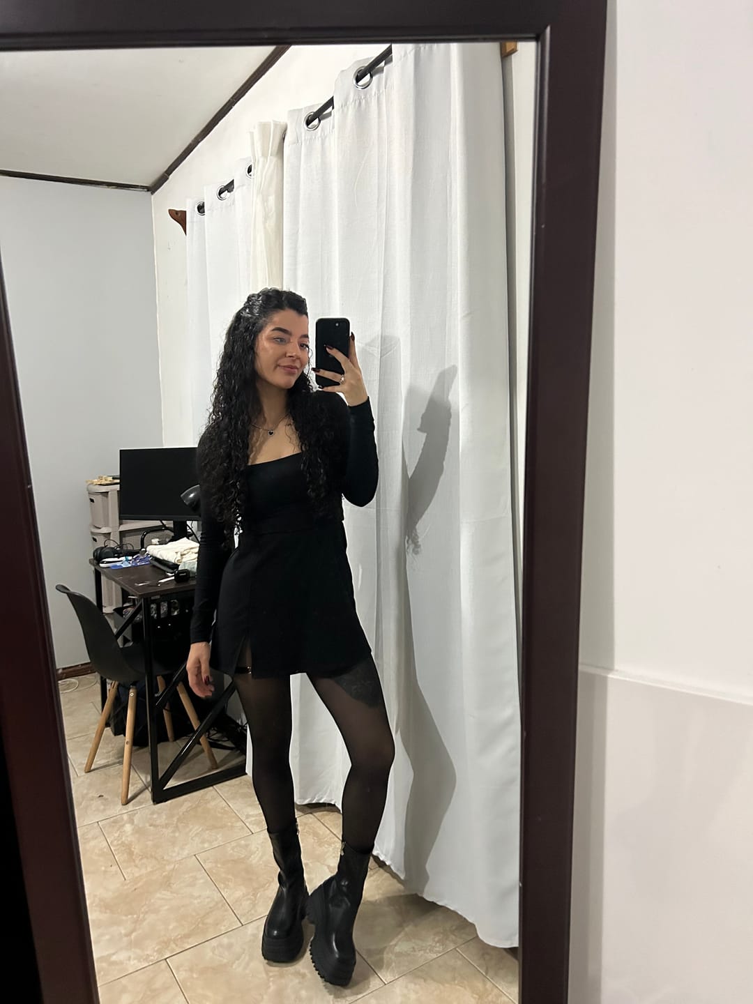 Customer photo review of Vela Boots