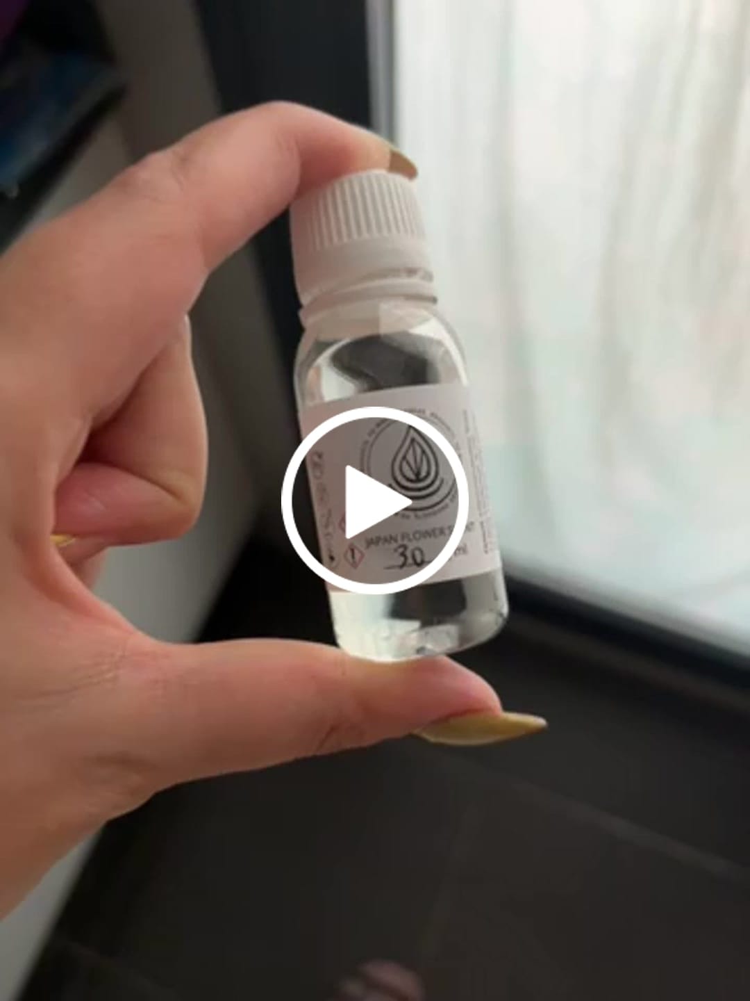 Customer video review of Fragancia JAPAN FLOWER SCENT