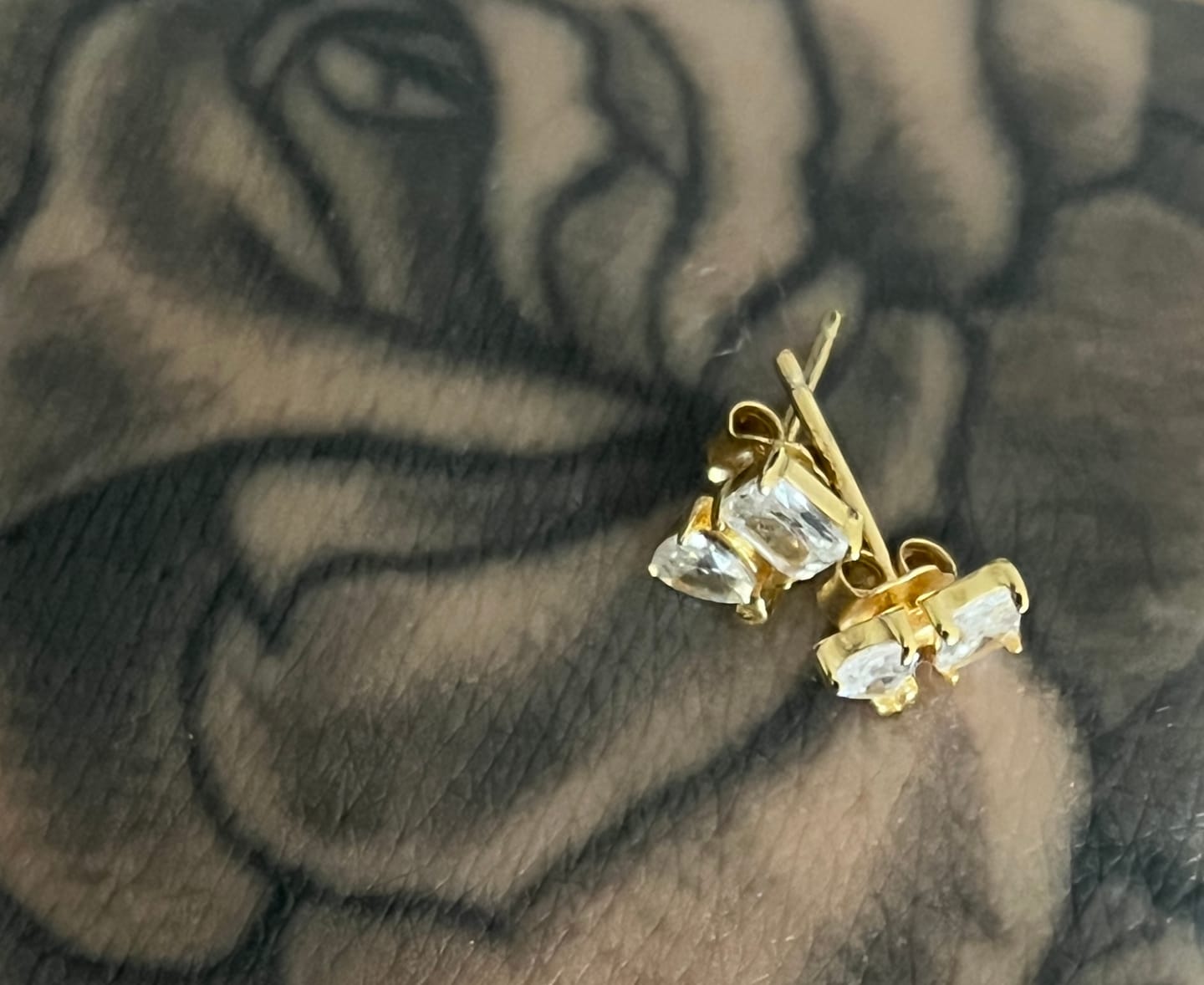 Customer photo review of Royal Ohrstecker | 925 Echtsilber