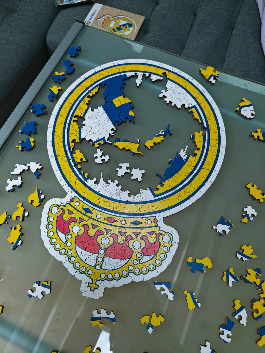 Customer photo review of Real Madrid CF® Logo - Wooden Puzzle