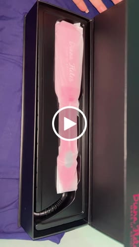 Customer video review of Plancha INFRARED Titanio Profesional Quality Diana Fletes