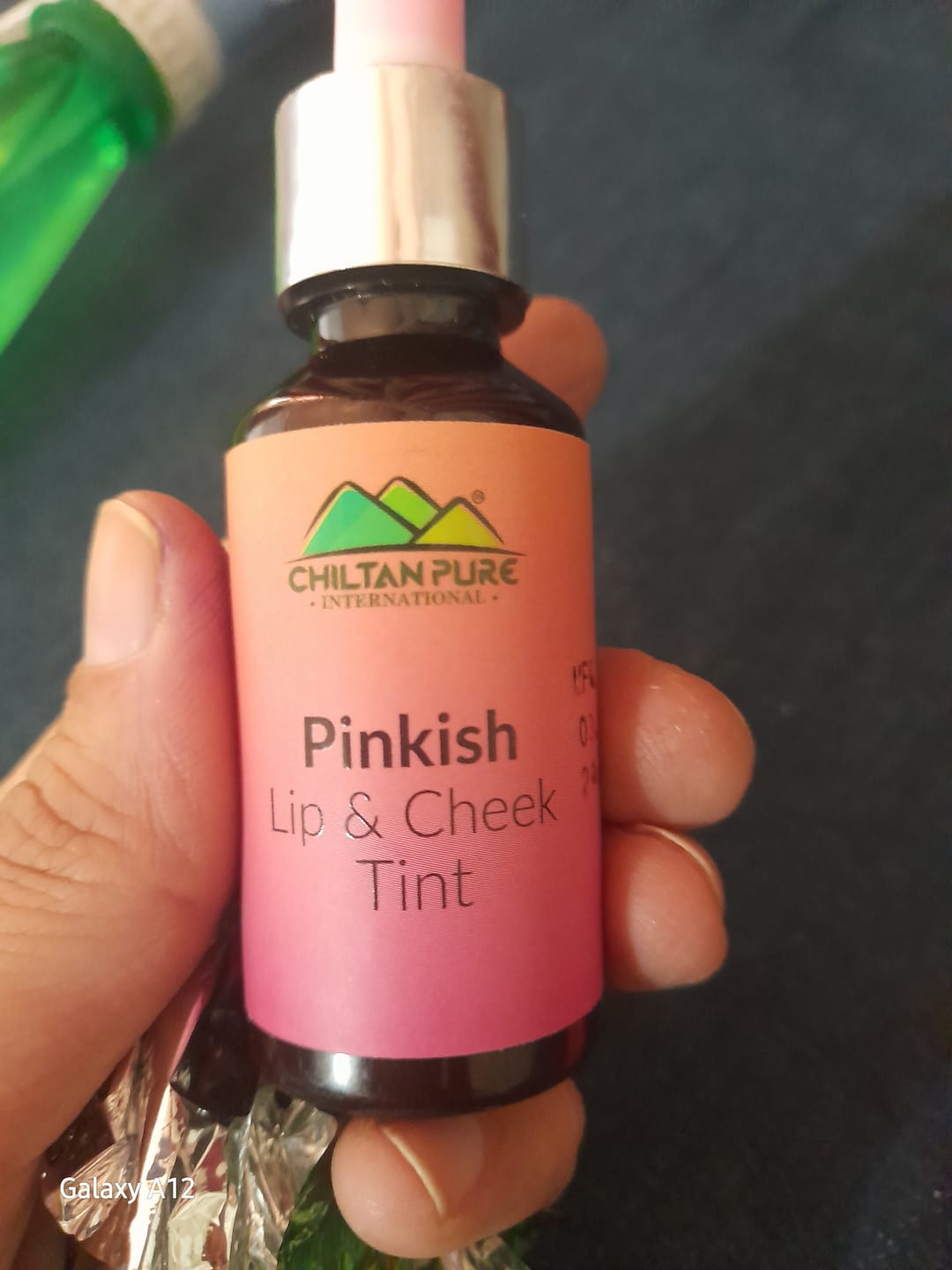 Customer photo review of Pinkish Lips 👄 & Cheek Tint - Organic Liquid stain for lips, Nourish Lips & Hydrate lips all day - Most Favourite Tint in PAK 🇵🇰