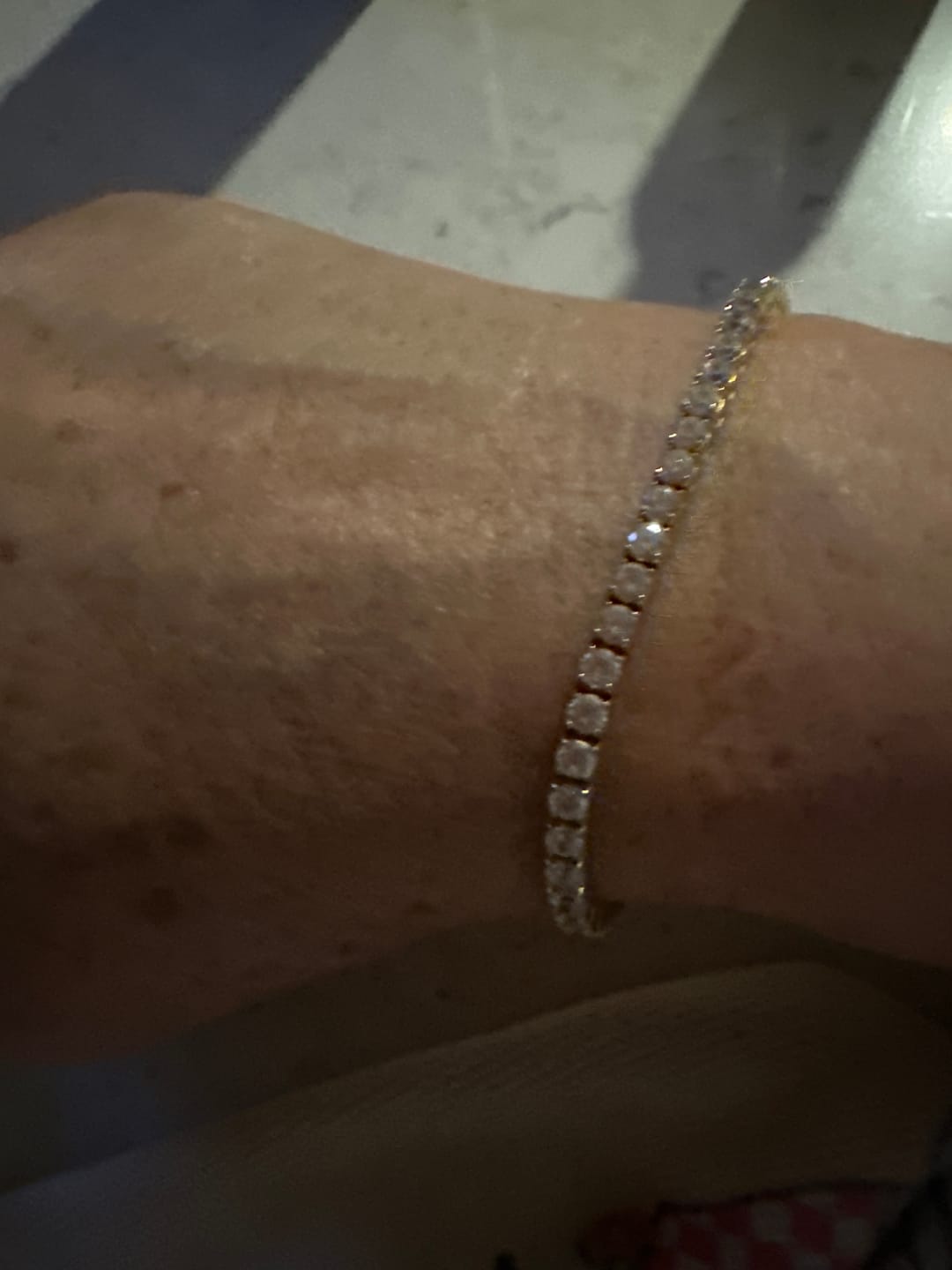 Customer photo review of TENNISBOY BRACELET. - 3MM 18K GOLD