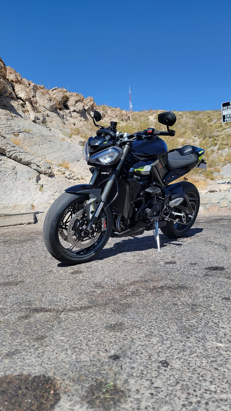 Customer photo review of Triumph Street Triple R/ RS / Moto2 Low Profile Plug & Play Turn Signal Kits – 2017-2025