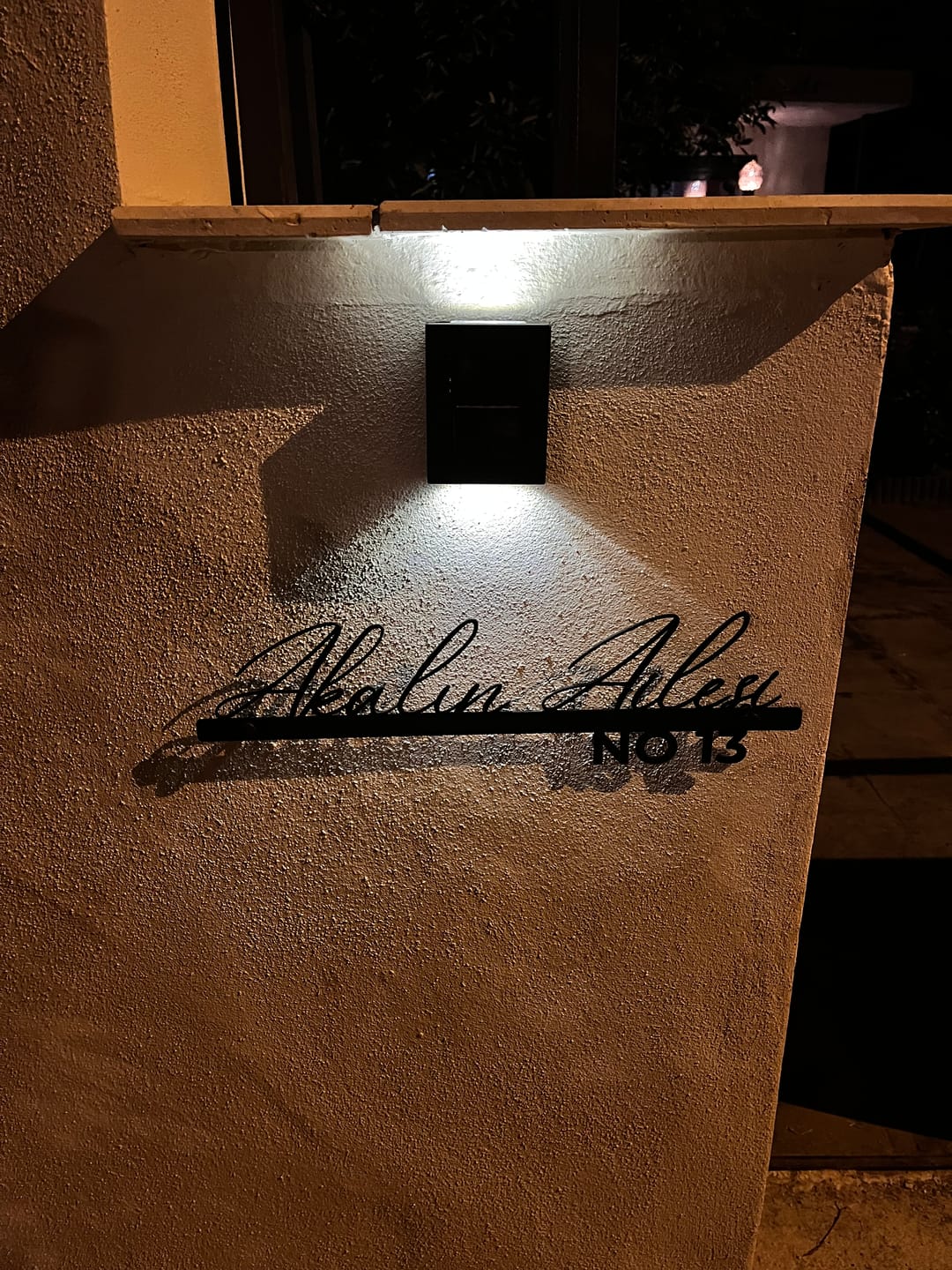 Customer photo review of Kişiye Özel Metal Aile İsimliği