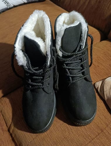 Customer photo review of WinterWohl – Warme Damenstiefel mit Schmerzlinderung
