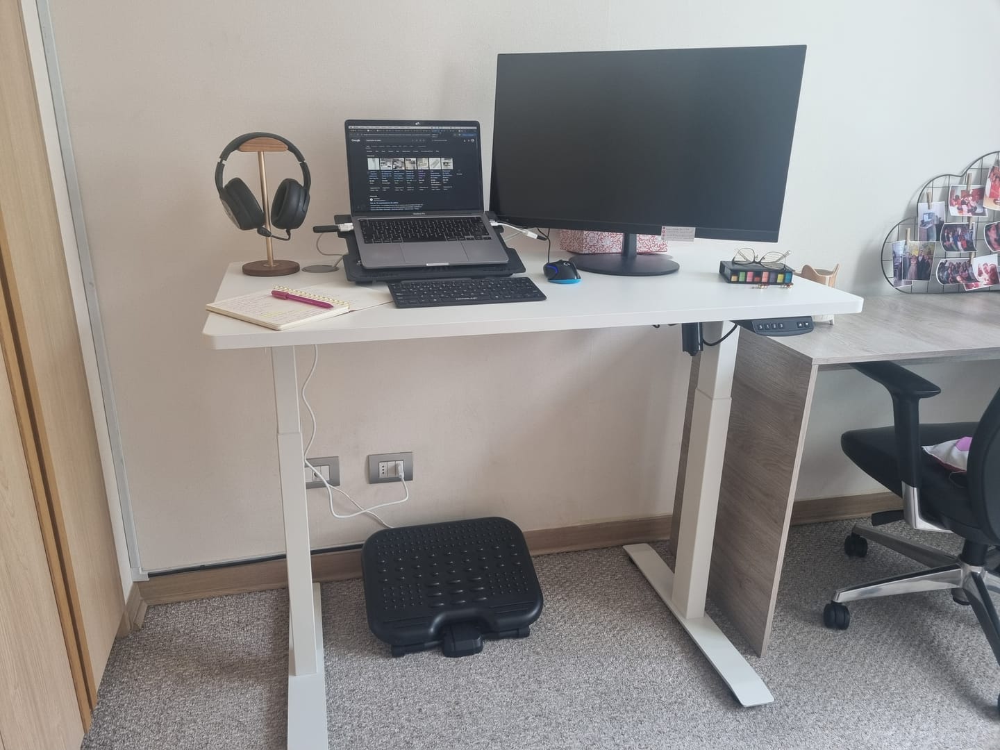 Customer photo review of Standing Desk 1.20 x 60 cm