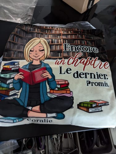 Customer photo review of La dévoreuse de livres - amis-Coussin