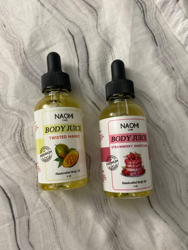 Customer photo review of BOGO Naomi Body Juice Oil