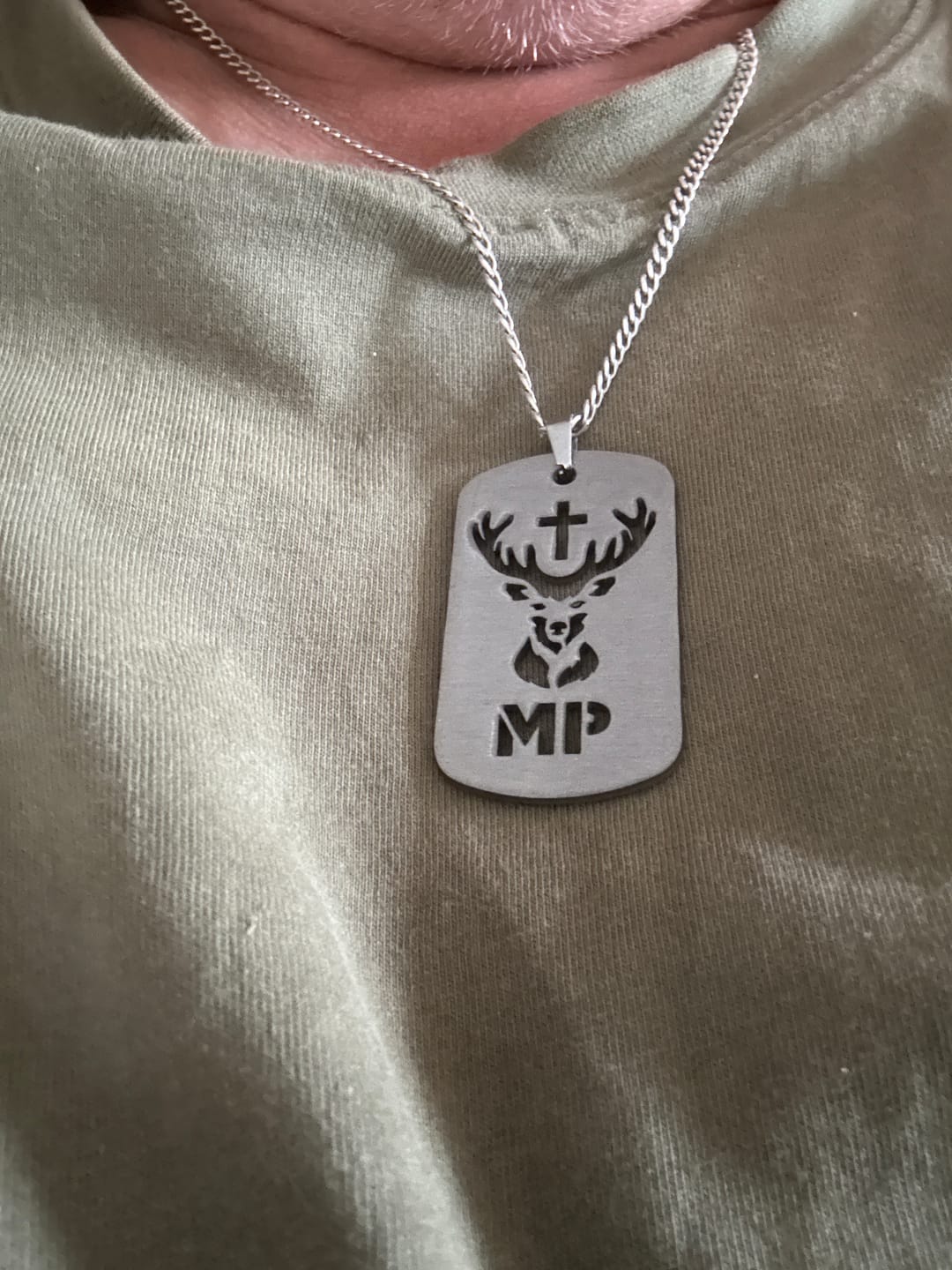 Customer photo review of Jäger - Personalisierbare Laser-Halskette für Männer