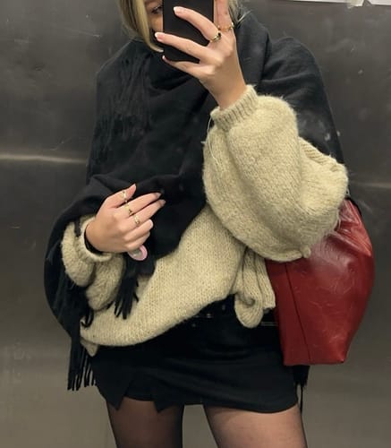 Customer photo review of Meli Strick Pullover - Taupe