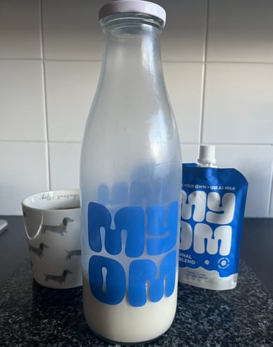 Customer photo review of MYOM 1L Starter Bundle x1 (4x130g) Packs Plus 1L Glass Bottle