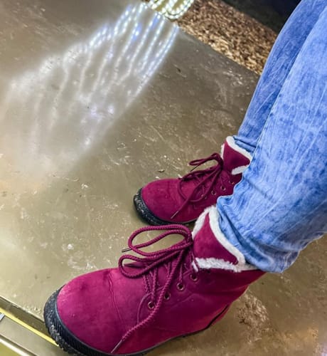 Customer photo review of WinterWohl – Warme Damenstiefel mit Schmerzlinderung