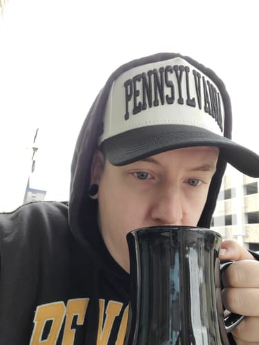 Customer photo review of PENNSYLVANIA SNAPBACK - OFF WHITE EDITION