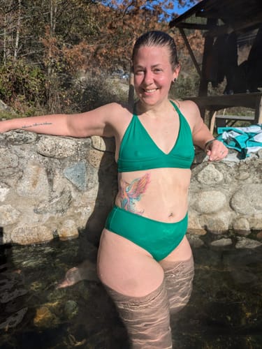 Customer photo review of 'Uplift' Plunging Bikini Top