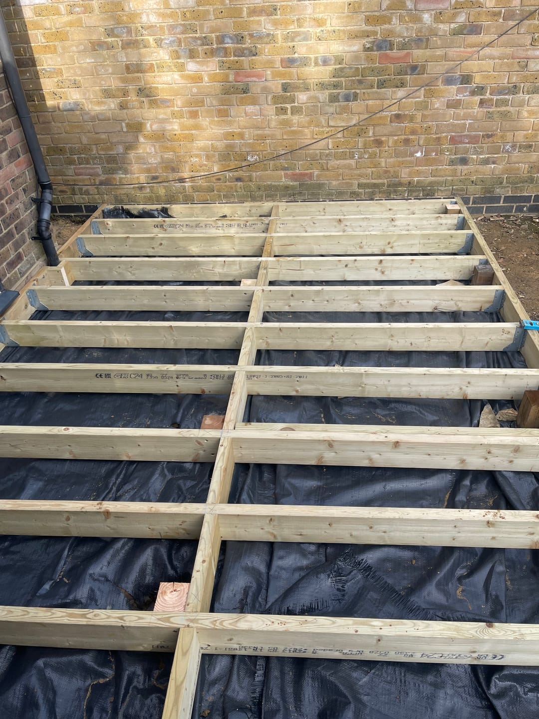 Customer photo review of 47mm x 150mm Multi Truss Hanger Super Heavy Duty Joist Hanger