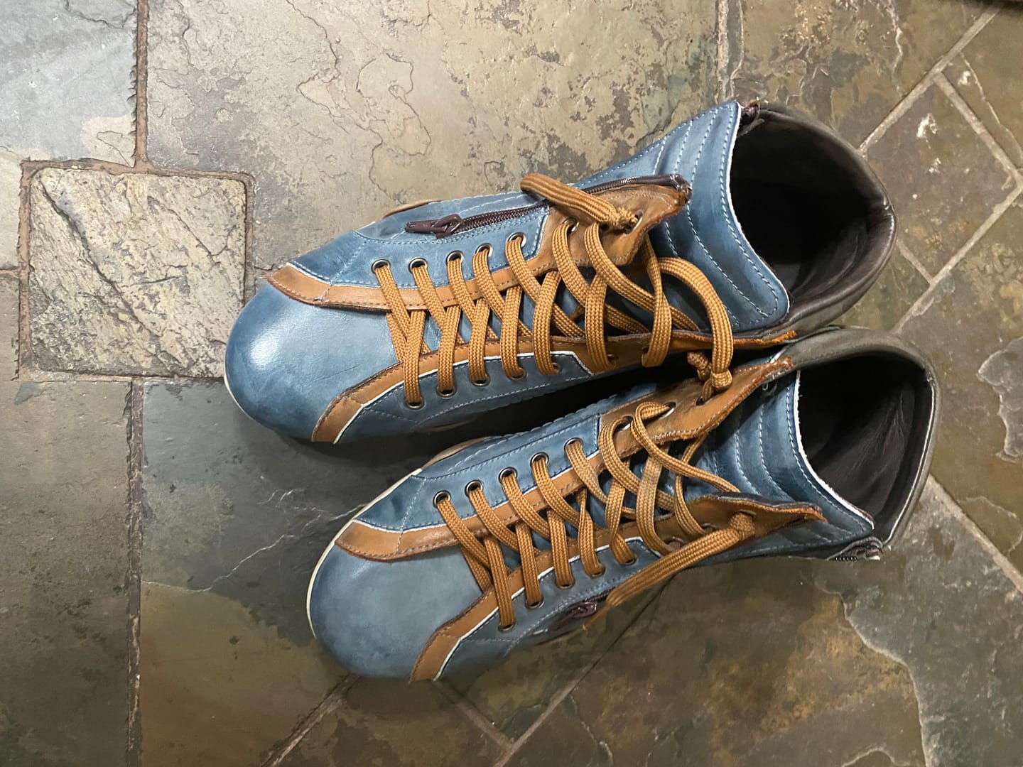 Customer photo review of Men's GrandPrix High-Top Sneaker in Monza Indigo (Navy and Brown)