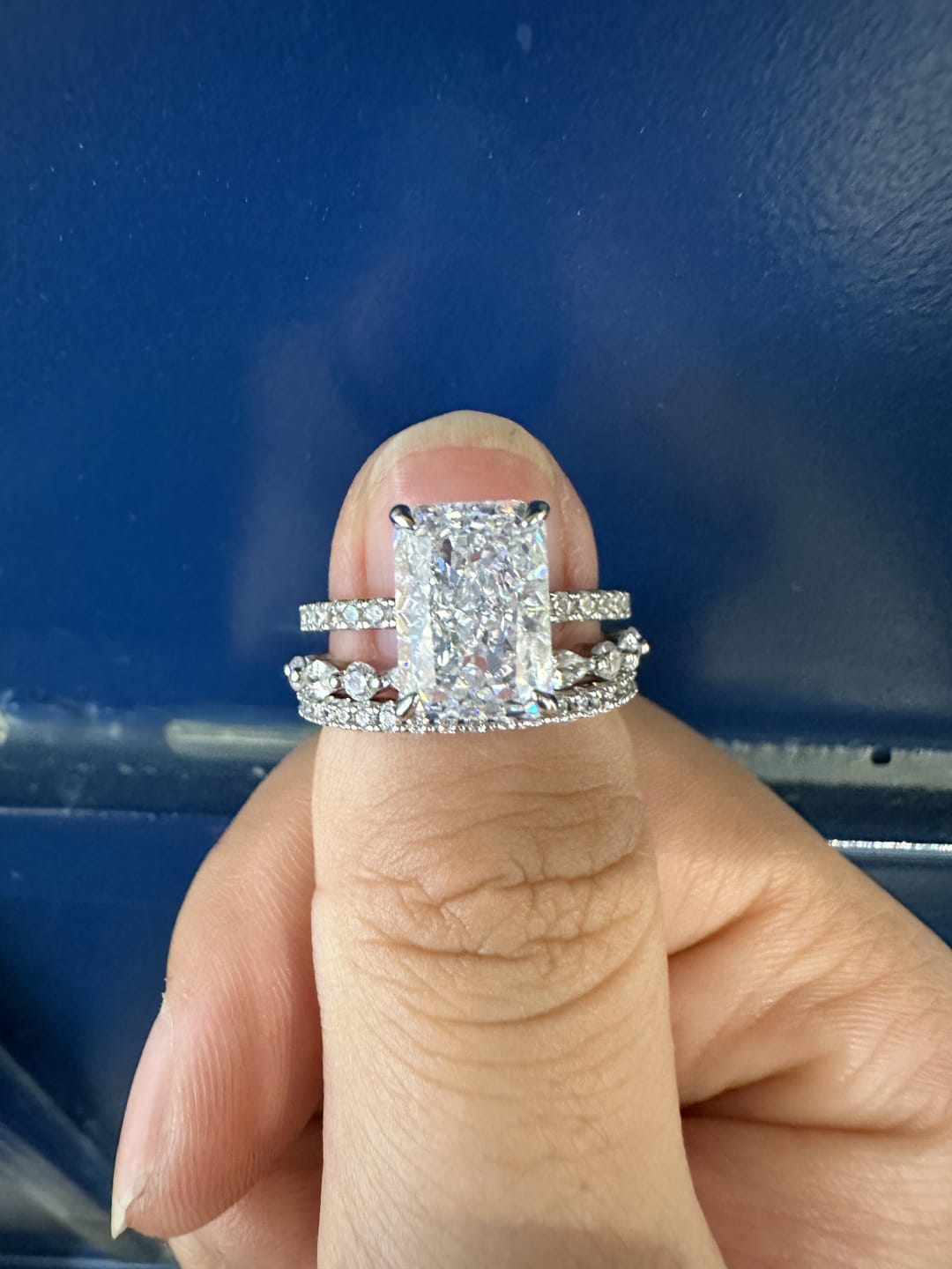 Customer photo review of S925 3.5Ct Radiant Cut 3PC Wedding Ring Set Stackable Rings For Everyday Wear