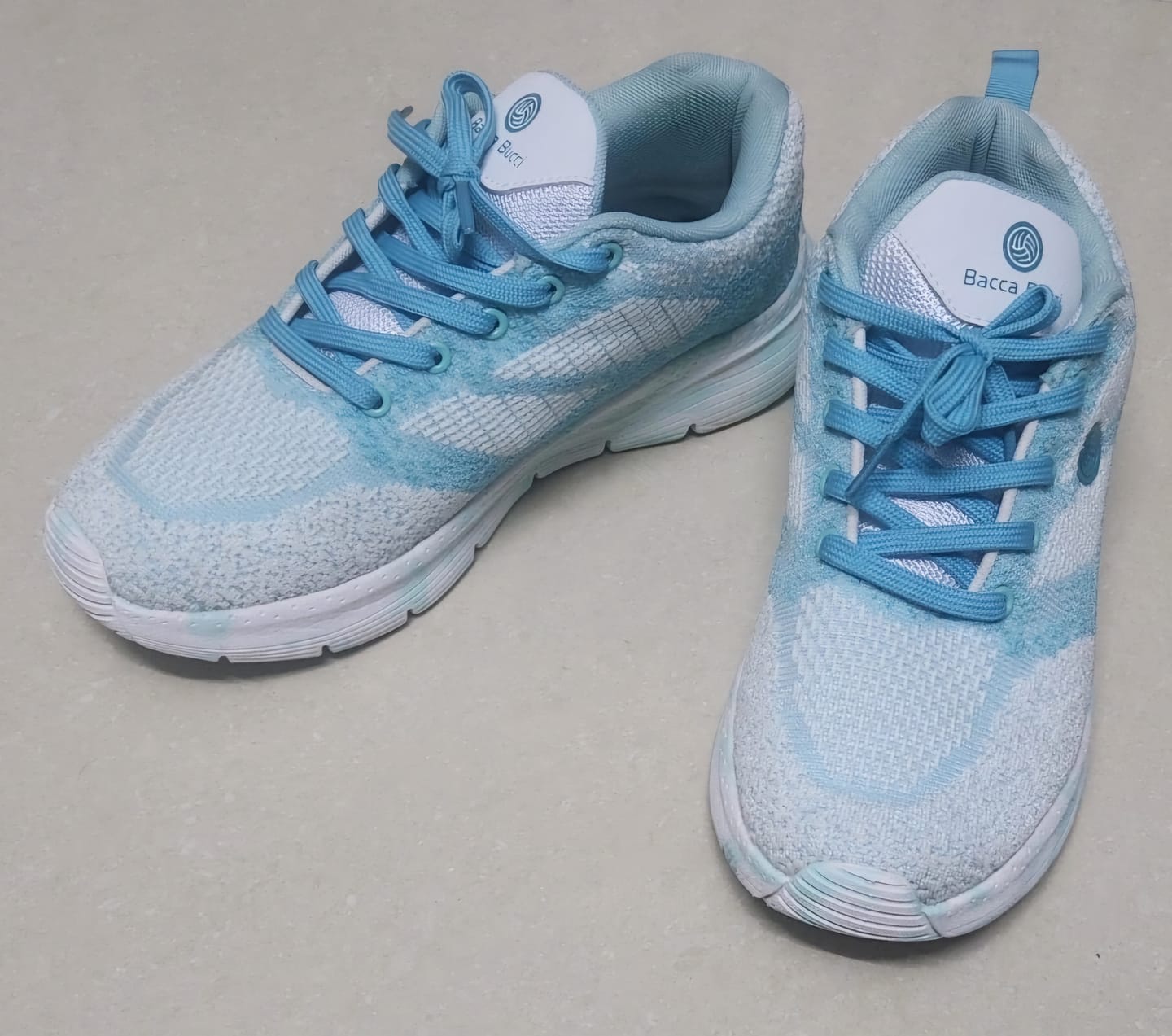 Customer photo review of Bacca Bucci Women FemmeFlex Running/Walking Sports Shoes