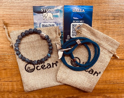 Customer photo review of Polar Bear Tracking Bracelet