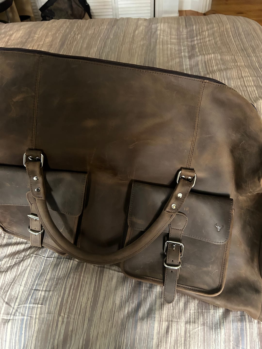 Customer photo review of Large Hunter Buffalo Leather Duffel Bag