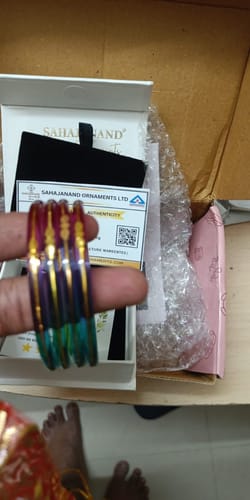 Customer photo review of A Colorful Set for Every Occasion!" - 916 22k Hallmark (Multicolour)