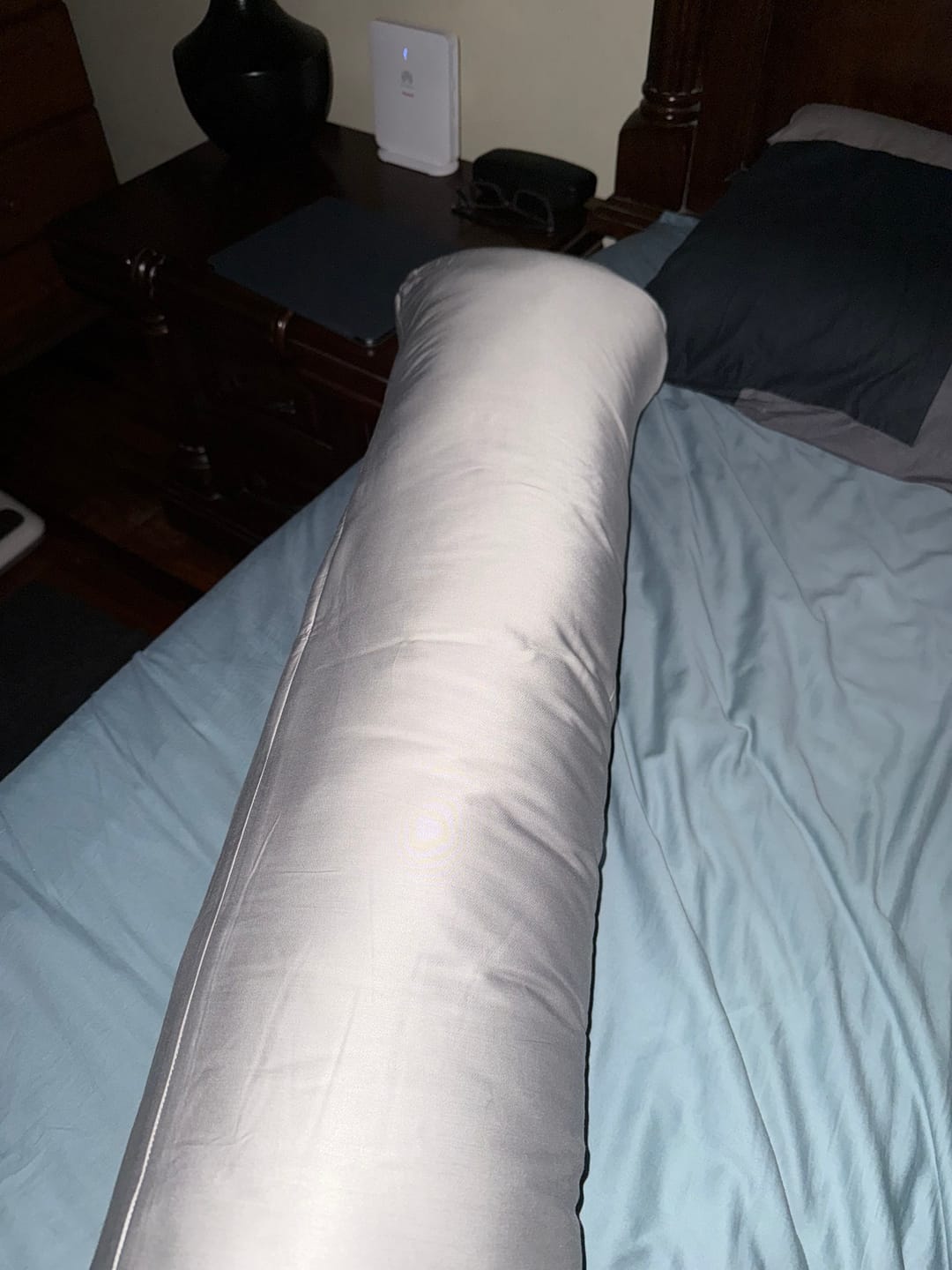 Customer photo review of Tidur Weighted Bolster