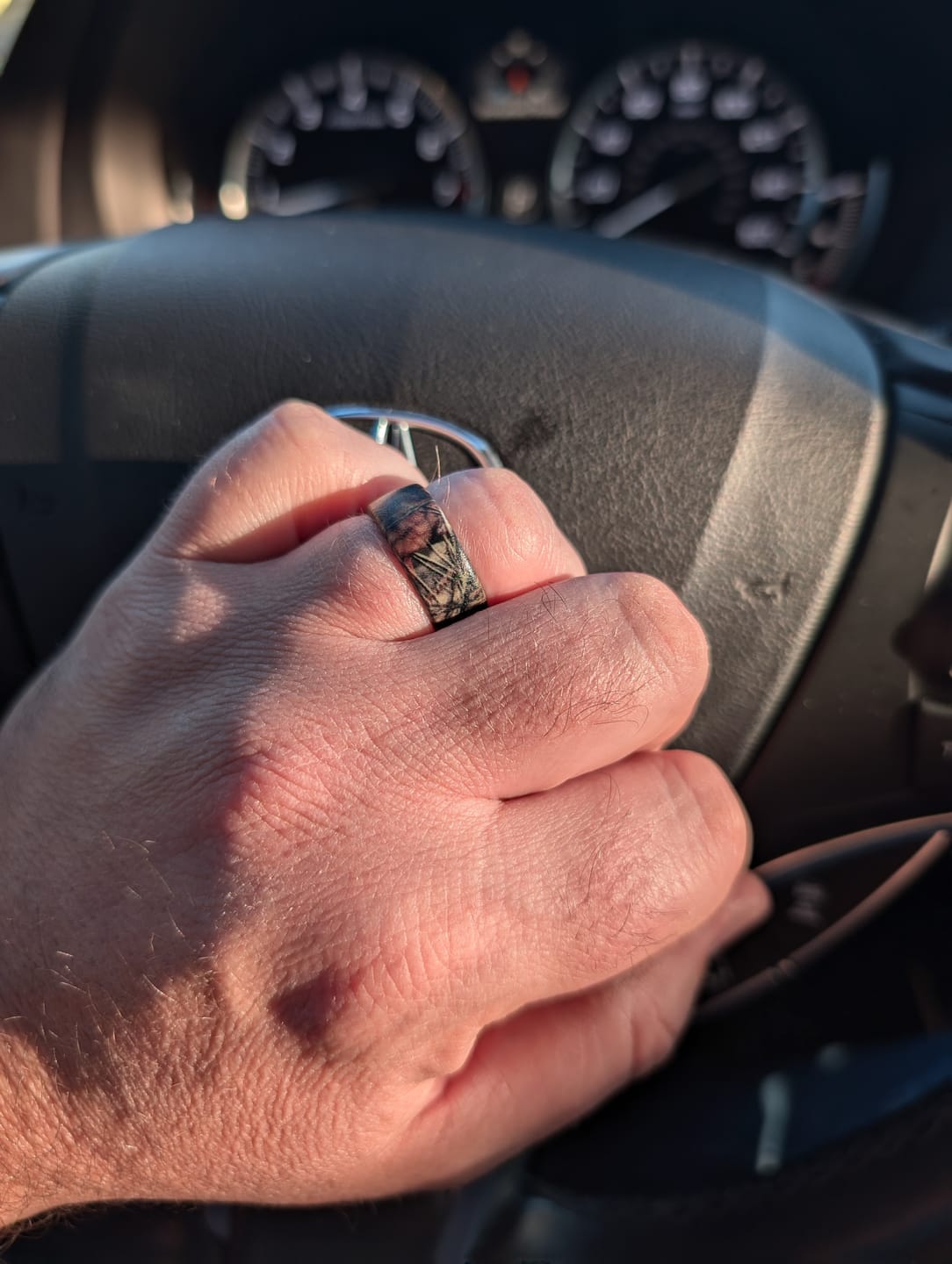 Customer photo review of Groove Life Silicone Ring -  Mossy Oak Breakup Country