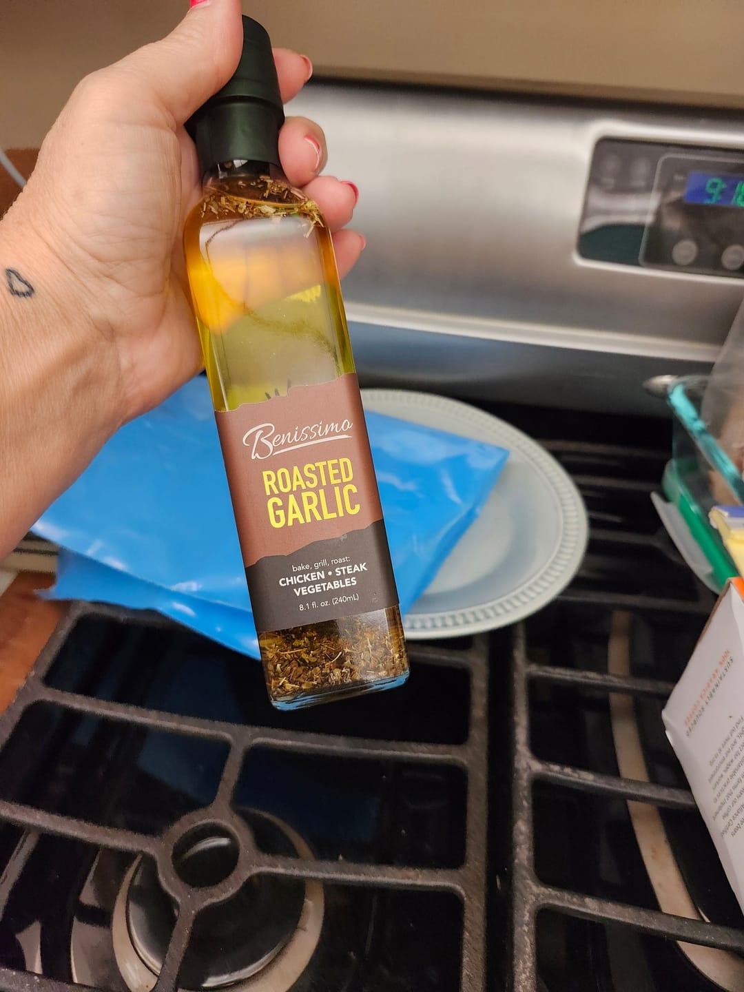 Customer photo review of Roasted Garlic Oil 8.1 oz