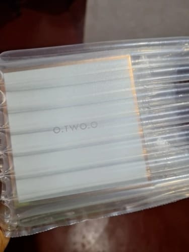 Customer photo review of O.TWO.O SUNSET HORIZON 8 COLORS EYESHADOW PALETTE