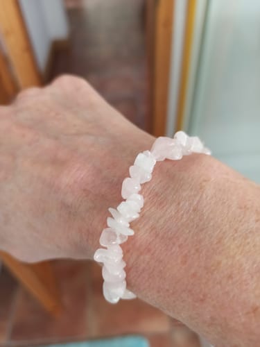 Customer photo review of Limited-Edition: Unisex Hoodie inkl. Armband »unperfekt mit Stern vorne bestickt & hinten bedruckt«