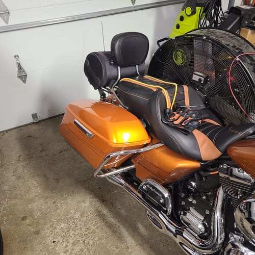 Customer photo review of HR3 Amber Whiskey 2015 Special Hard Saddlebags (Regular) For 14-23 Harley Touring